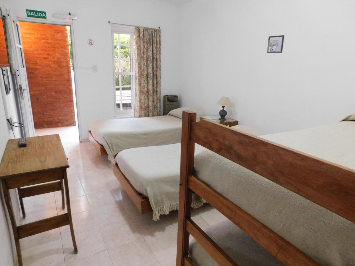 פוארטו מדרין Hosteria Teuly מראה חיצוני תמונה